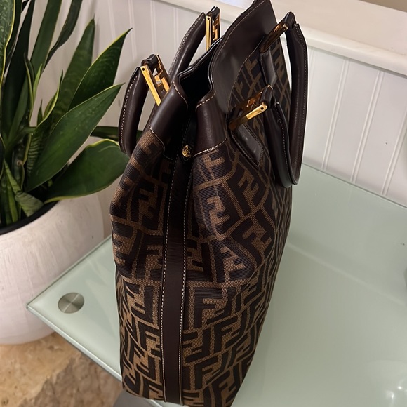 Fendi Canvas Zucca Shoulder Brown Canvas Tote Bag - Picture 2 of 13